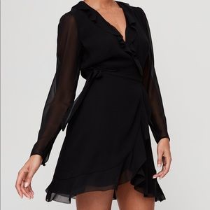 NWOT Aritzia Wilfred Louise Wrap Dress Black